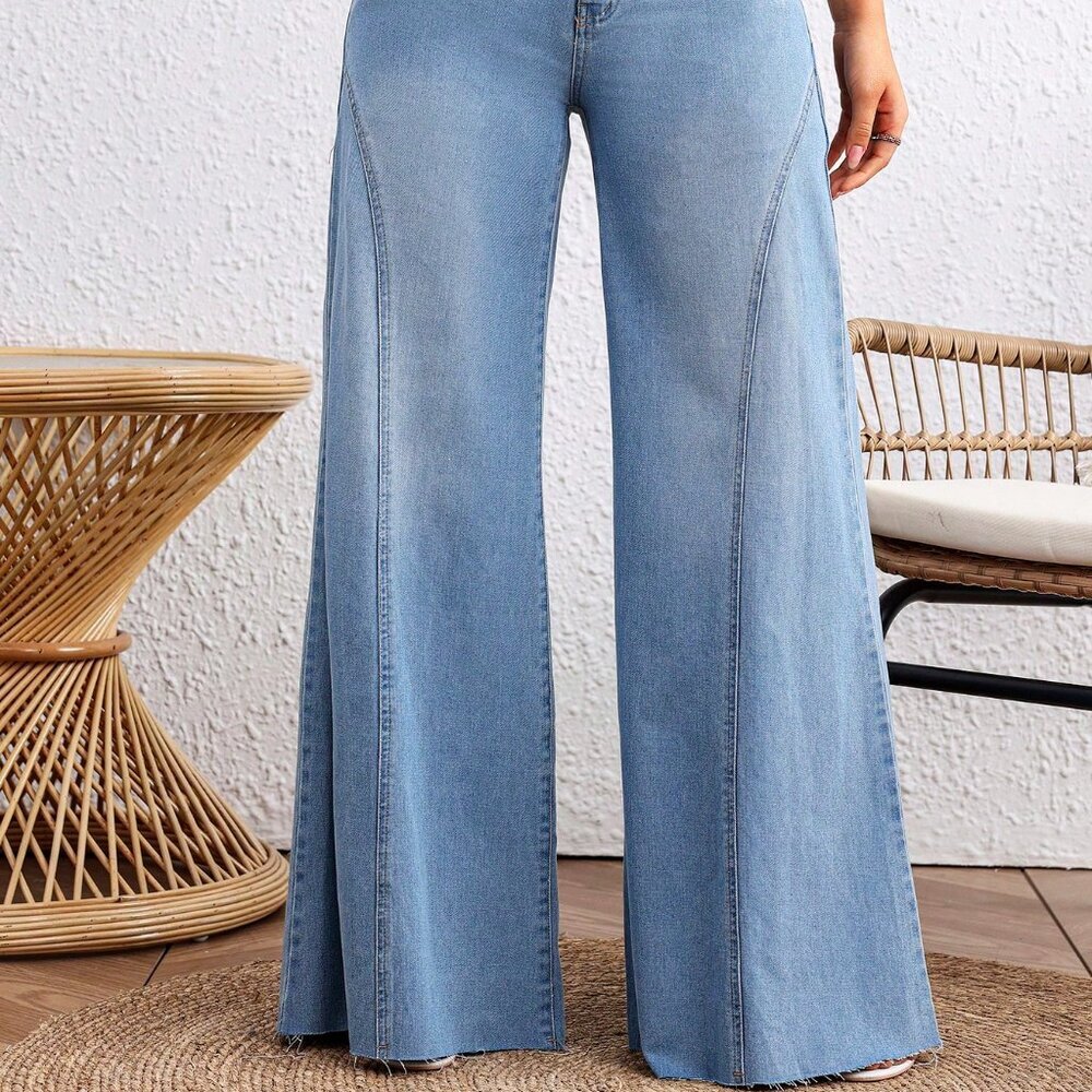 Light Wash Casual Women's Loose Wide Leg Jeans - Picture 4 of 5